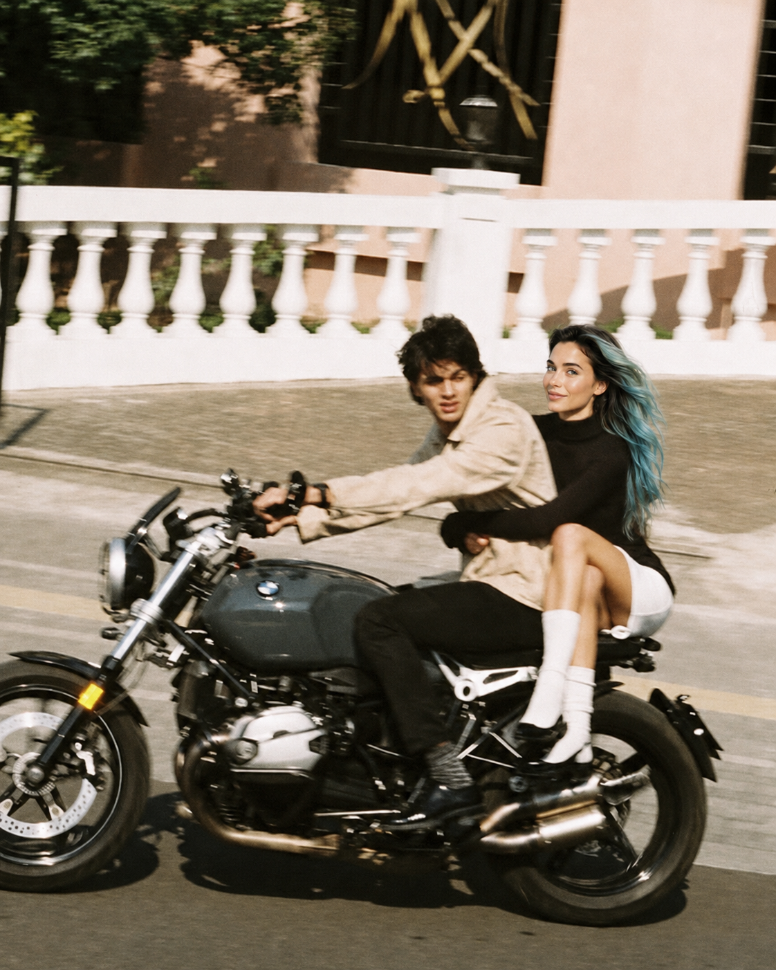 Zaya — Romantic scene